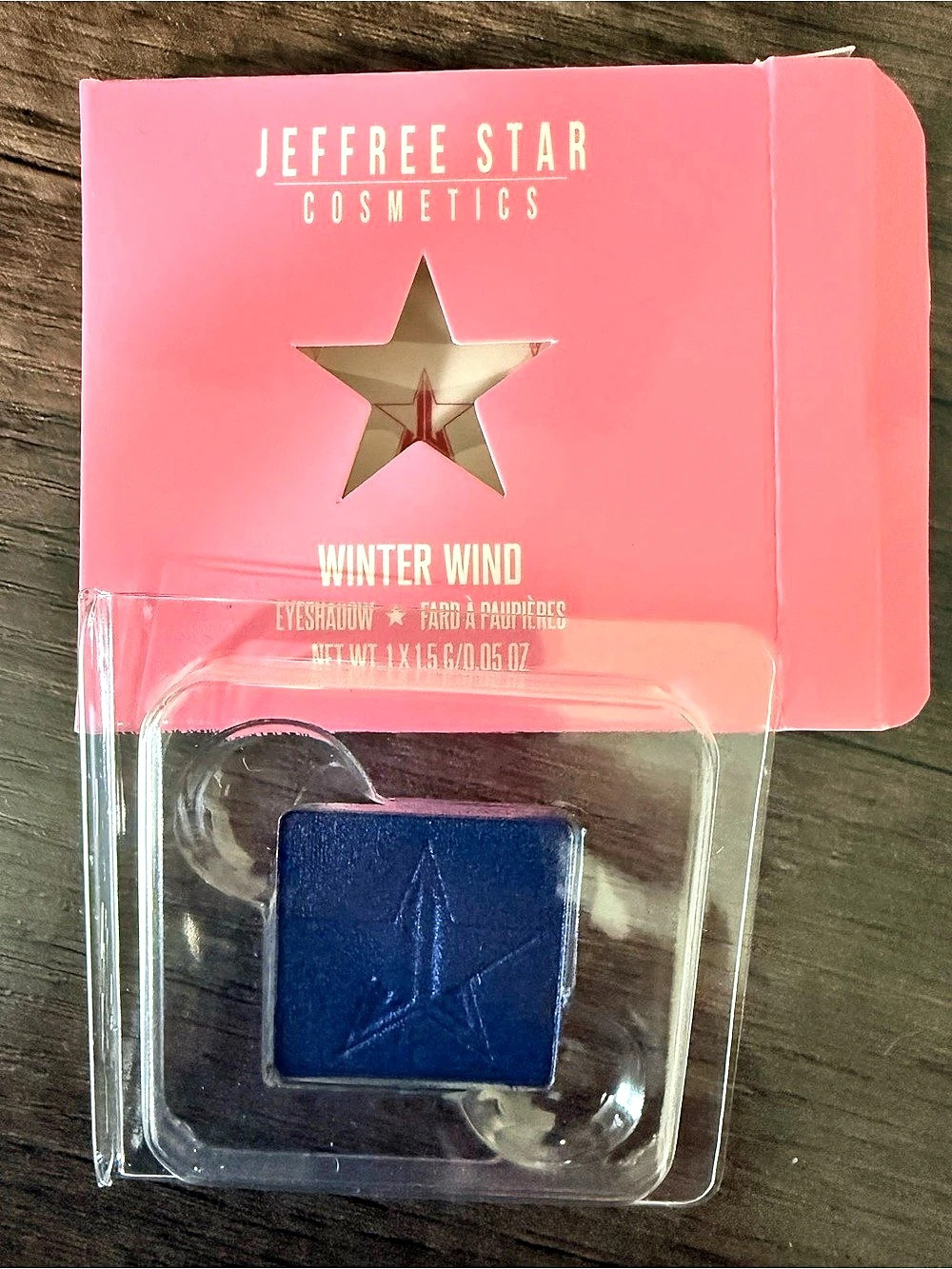 Jeffree Star Cosmetics Winter Wind Artistry Single Eyeshadow Blue Eyeshadow